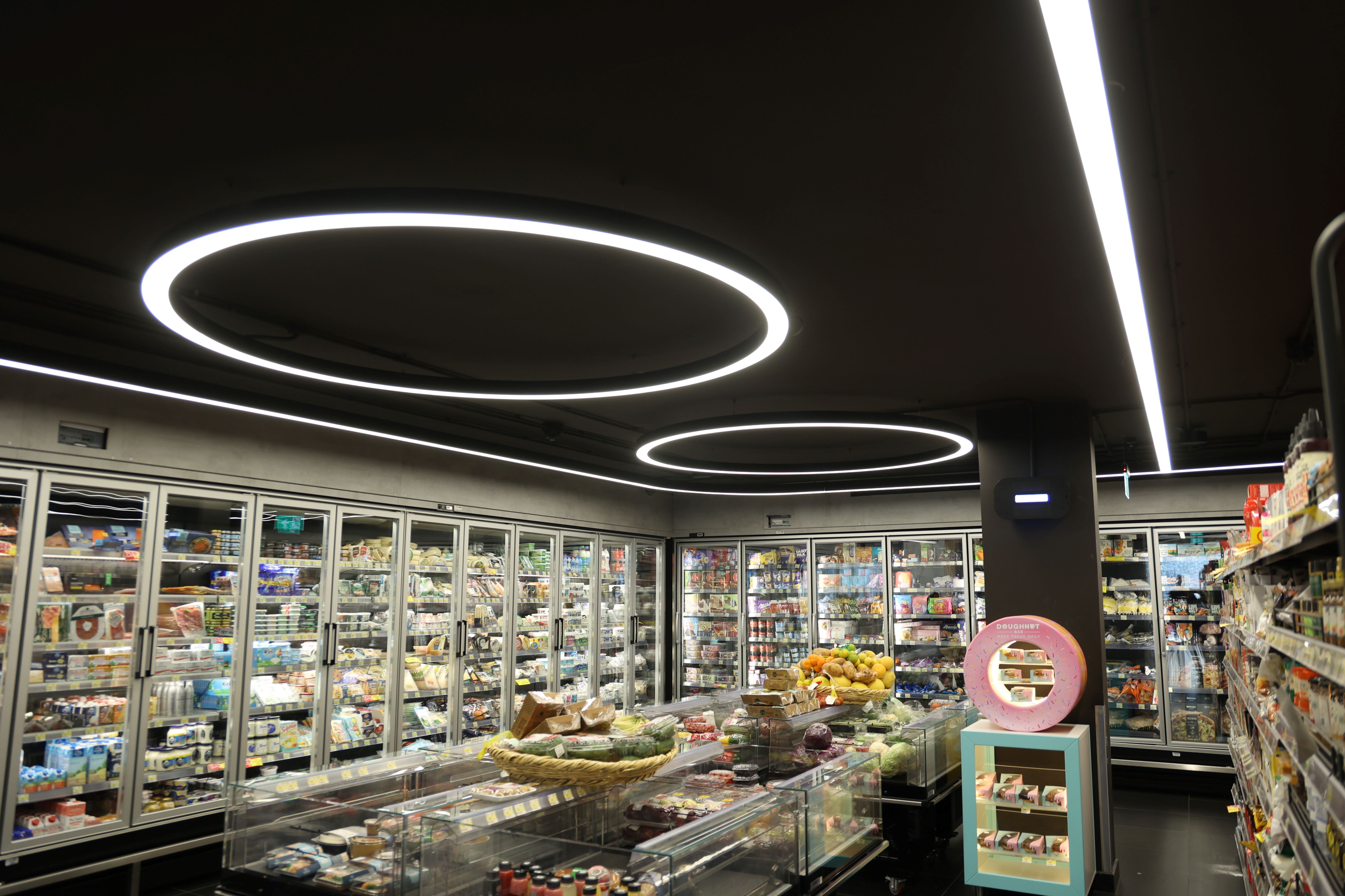 spinneys zouk 